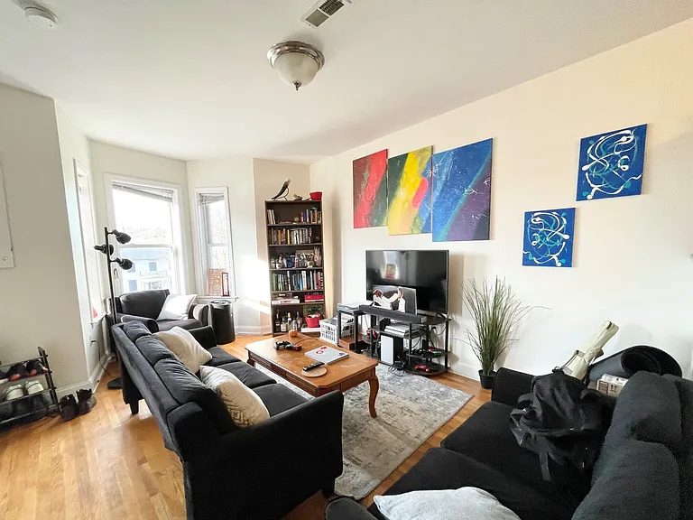 147 Marcella St #1 — Photo 6