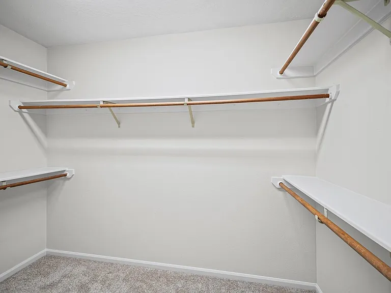 7 Grey Birch Pl — Photo 22