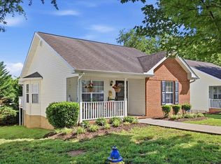 1523 Mayberry Ln, Sevierville, TN 37862