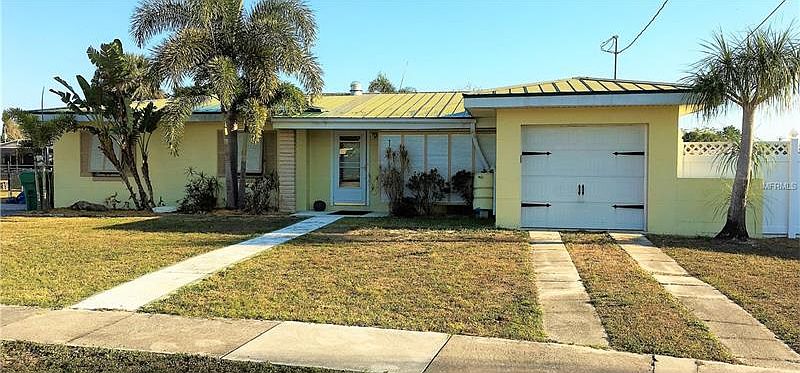 1st image of 561 Sharon Cir
