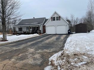 9 Silver Creek Ln, West Chazy, NY 12992