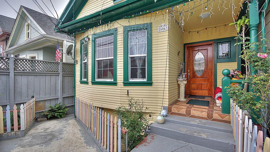 1st image of 506 Naples St