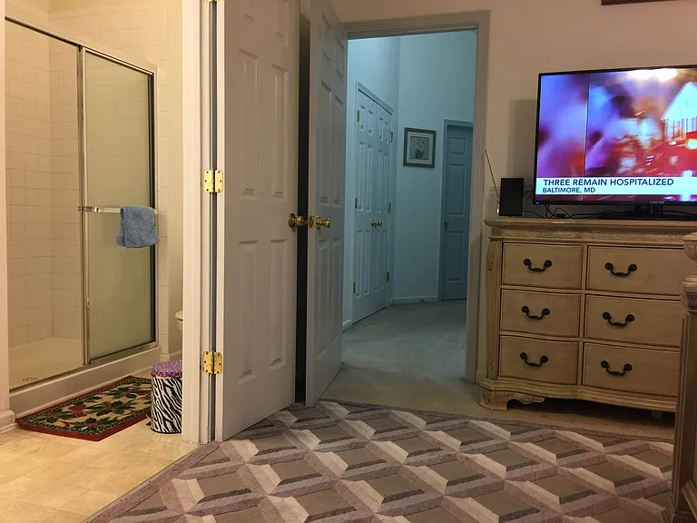 2830 Barrymore St #102 — Photo 24