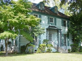 306 Shreveport Rd, Barksdale Afb, LA 71110