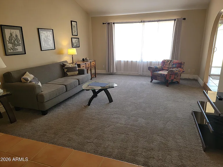 5118 E Gelding Dr — Photo 7