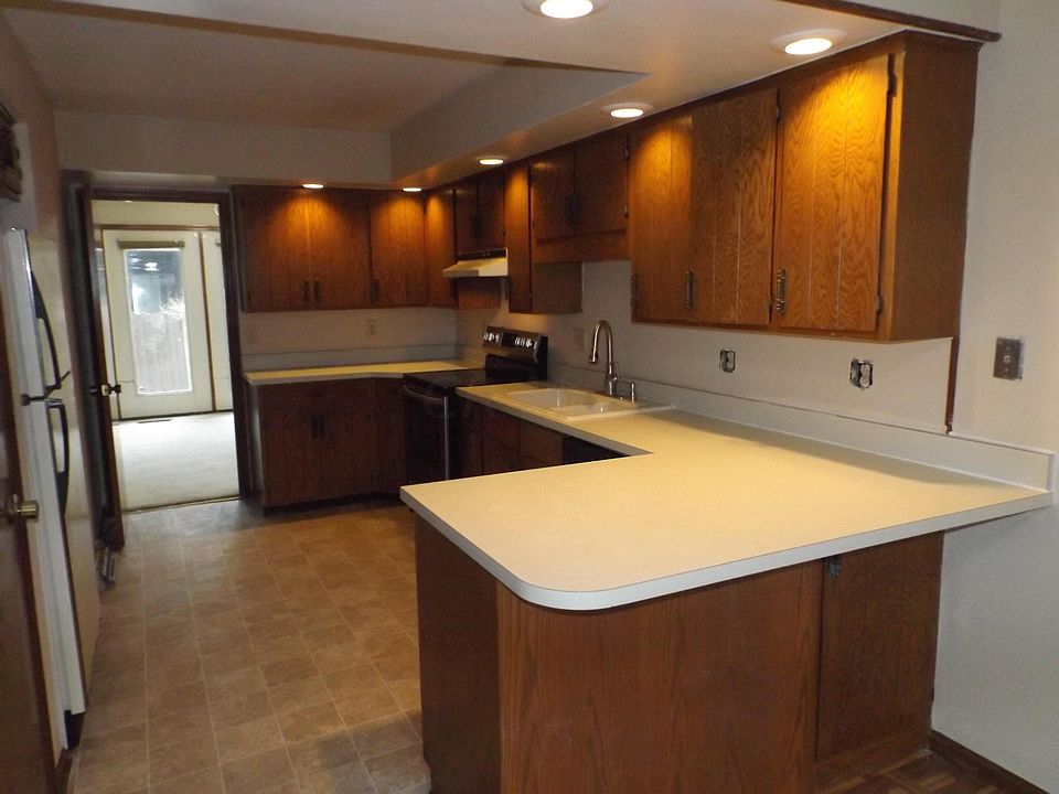 1st image of 2049 Willow Glen Ln