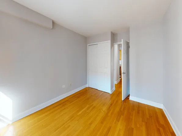 50 West 97th Street image 3 of 8