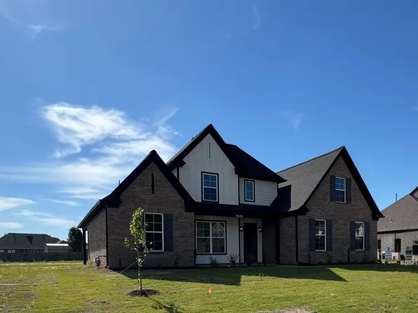 7425 Newbury Dr, Olive Branch, MS 38654