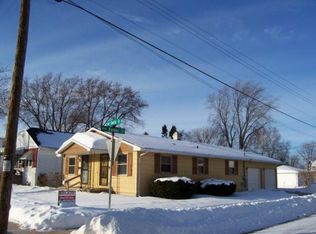 1641 Smith St, Green Bay, WI 54302