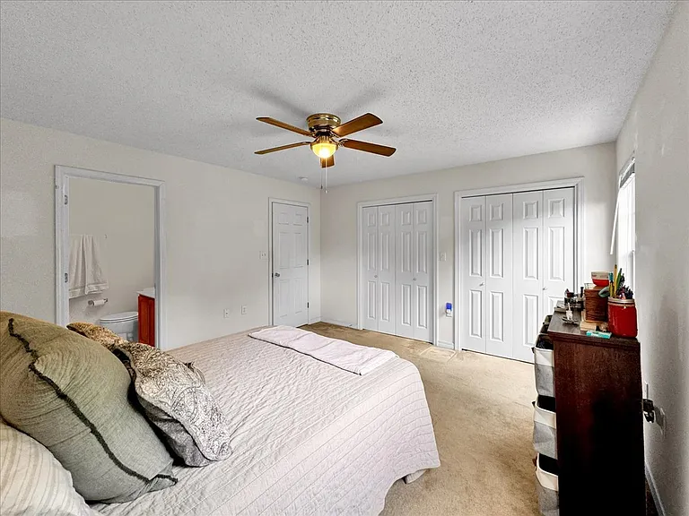994 Scenic Oak Ln — Photo 19