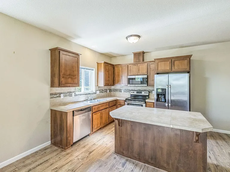2501 Carson Loop — Photo 9