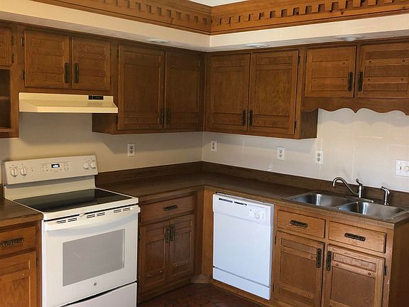 4th image of 5326 Airways Blvd #5