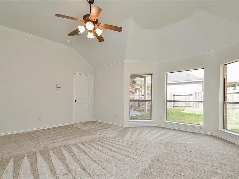 17506 Driftwood Prairie Ln — Photo 13