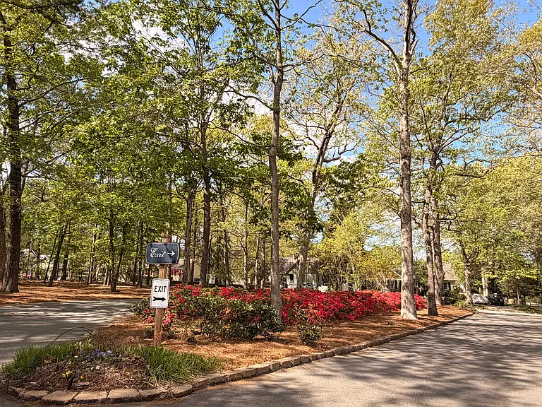 1207 Berley Ct — Photo 15