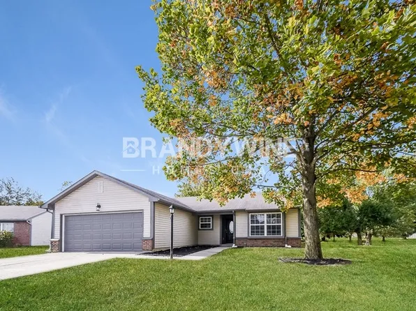 4242 Useppa Ct, Westfield, IN 46062