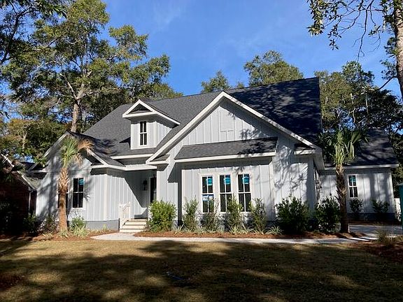 3rd image of 3214 Waverly Ln