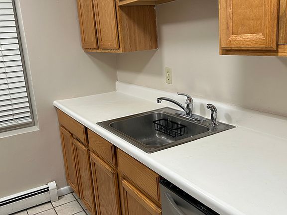 3rd image of 30 Pine Valley Dr #46