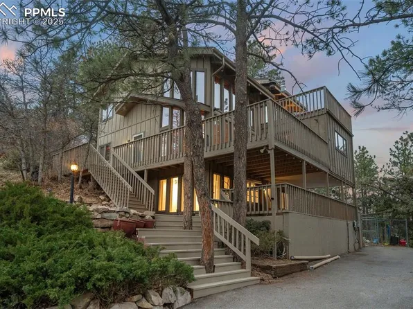 7635 Red Rock Cir, Larkspur, CO 80118