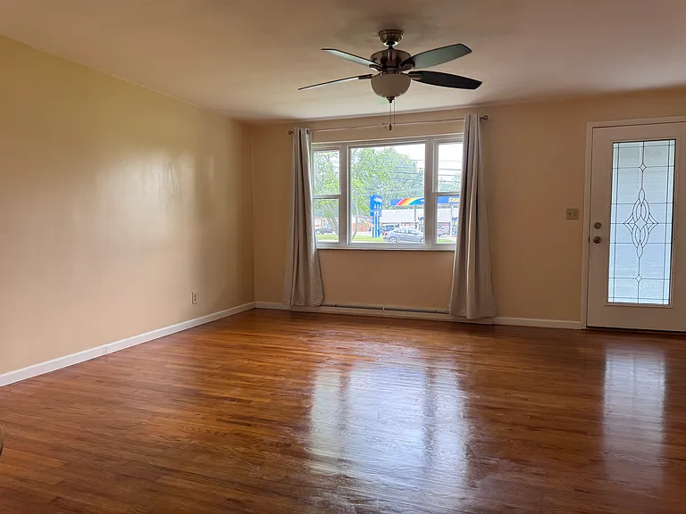 7361 Fields Ertel Rd — Photo 9