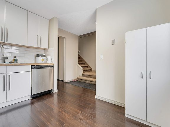 5th image of 1411 Mill Woods Rd E #37