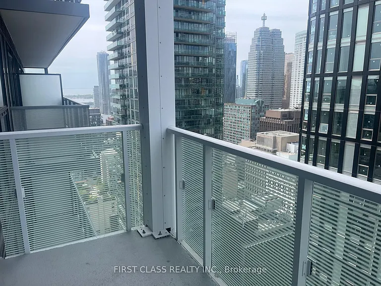 89 Church St #3802 — Photo 10