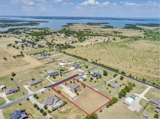 401 Ridgecrest Pl, Sanger, TX 76266