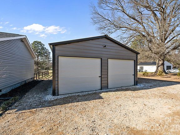 2nd image of 1299 Mount Ulla Hwy