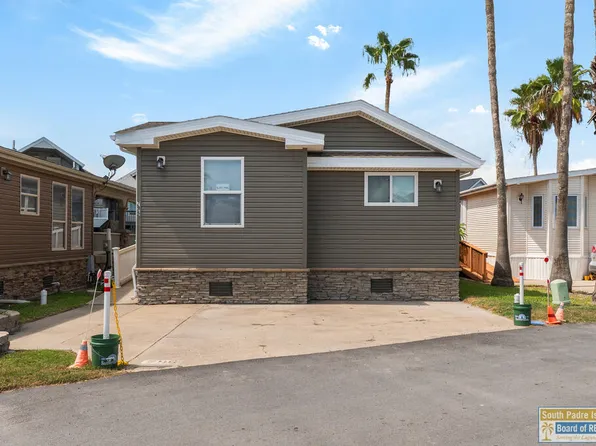 796 E Oyster Dr, Port Isabel, TX 78578