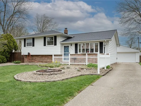 333 Salient Pl, Eastlake, OH 44095