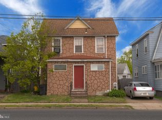 535 Cedar Ln, Hamilton, NJ 08610