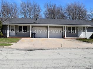1306 Daytona Ln, Little Chute, WI 54140