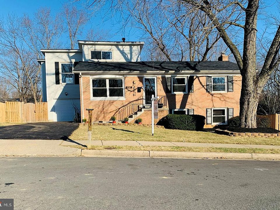 1st image of 14631 Delano Dr