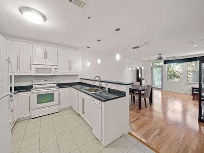 1 Harvest Dr #205, North Andover, MA, 01845