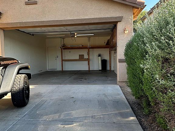 2nd image of 17359 W Woodlands Ave