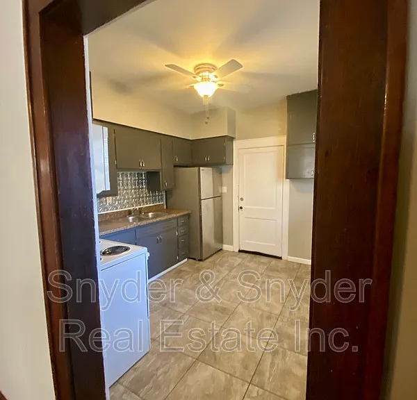 418 Crestwood Ave #1 — Photo 9