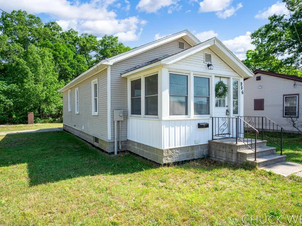 986 E Keating Ave, Muskegon, MI 49442