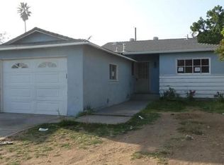 13321 Dyer St, Sylmar, CA 91342