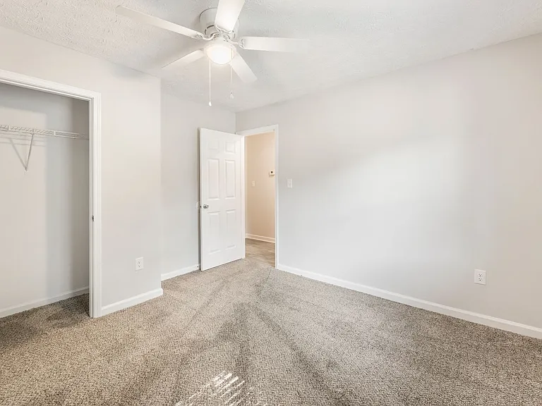 Jackson Place Apartments — Photo 7