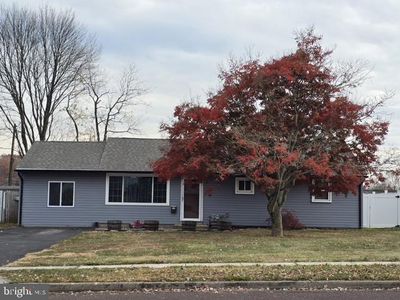 818 Trenton Rd, Fairless Hills, PA, 19030