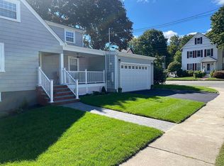 28 Winthrop St, Stoneham, MA 02180