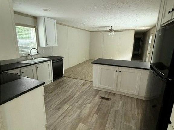 4th image of 259 Barley Dr