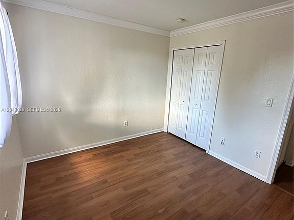 4th image of 2704 SE 15th Pl