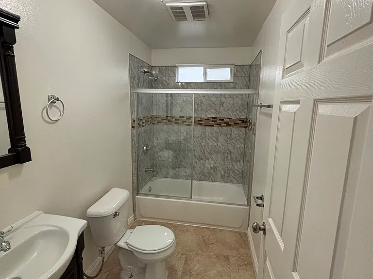 341 W 73rd St — Photo 7