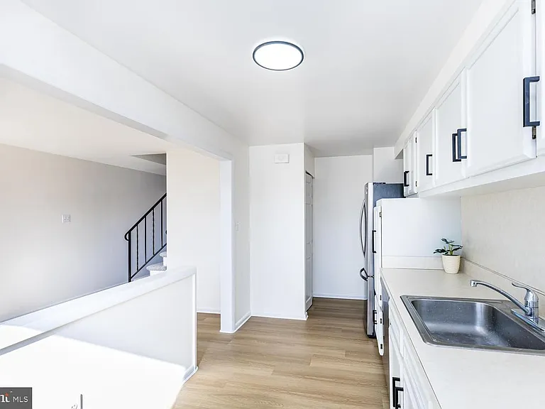 1117 Circle Dr — Photo 11