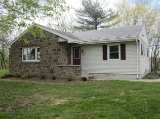 1047 Old Elizabethtown Rd, Elizabethtown, PA 17022