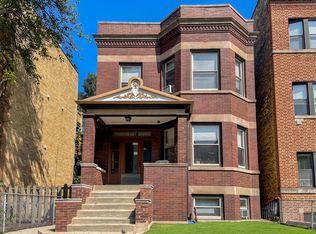4039 N Southport Ave #1, Chicago, IL 60613