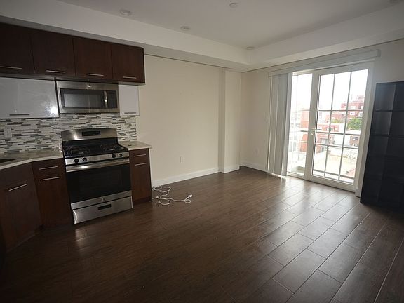 5th image of 25-34 31st St #66B