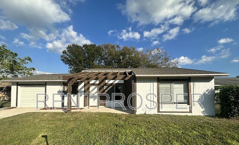 1st image of 10453 Lazy Lake Dr