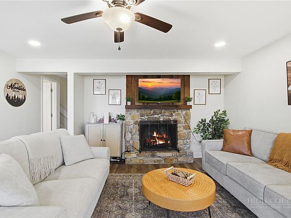 5th image of 1443 Sugar Mountain Drive #A-1
