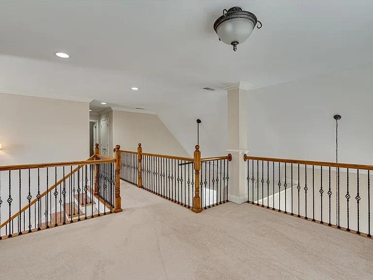 8440 Lexie Ln — Photo 10
